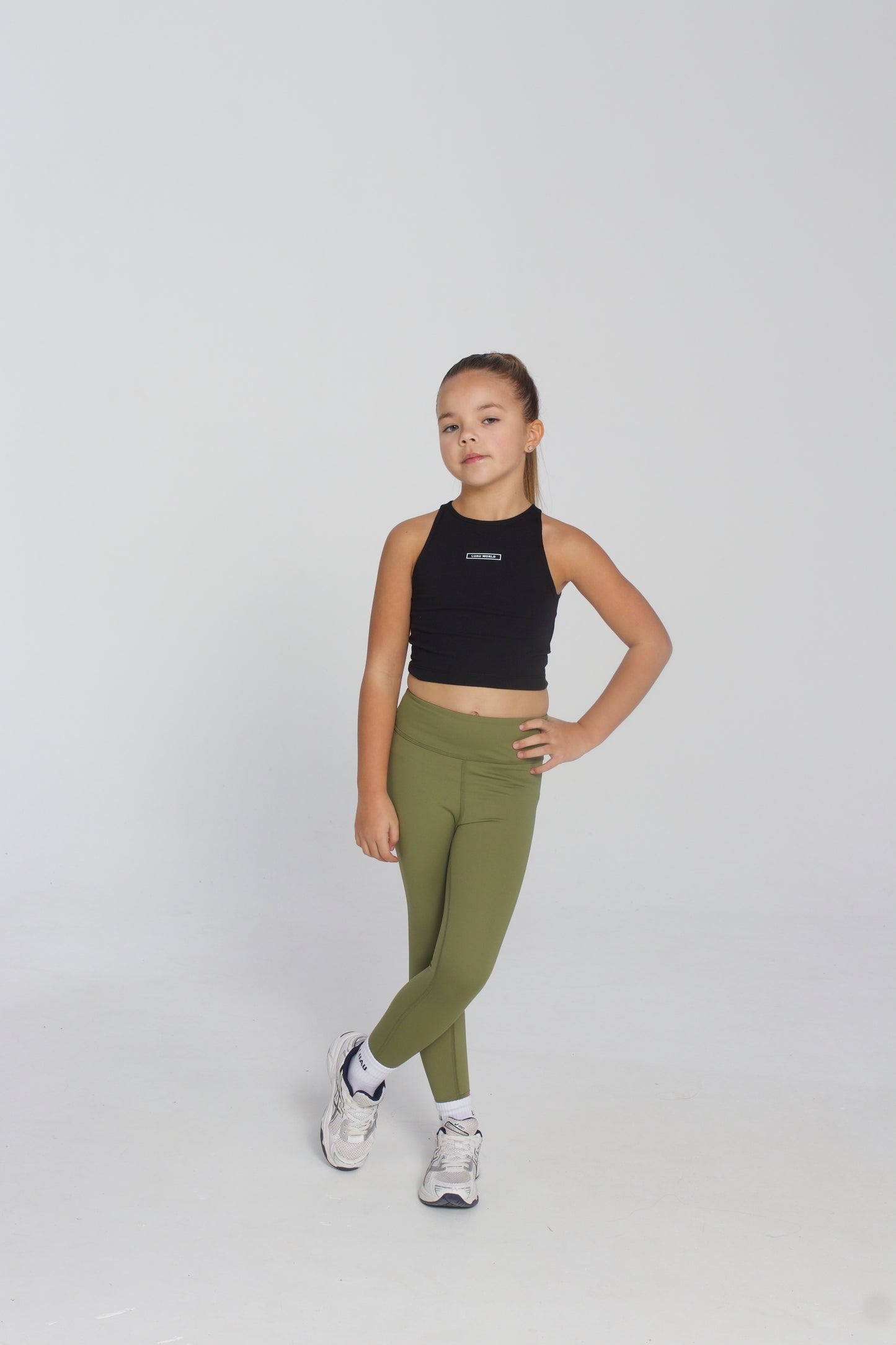 Crop vest luau world