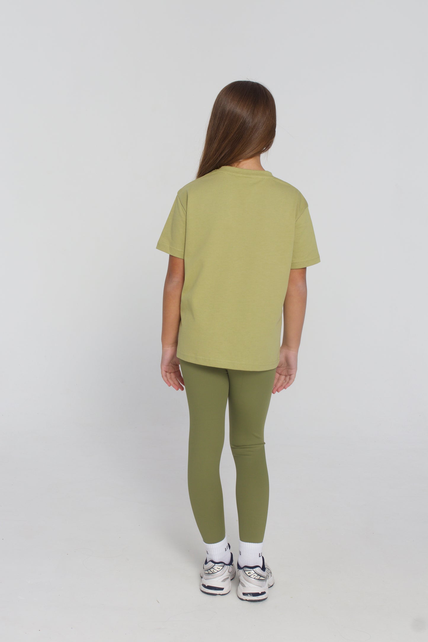 Luau 1982 sports tee olive