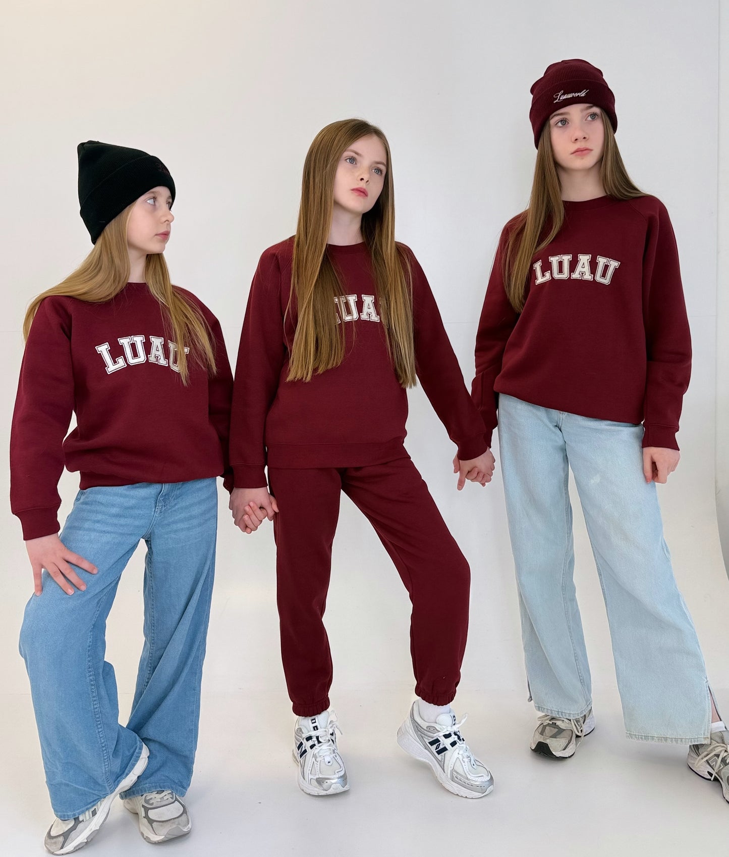 Luau berry college set