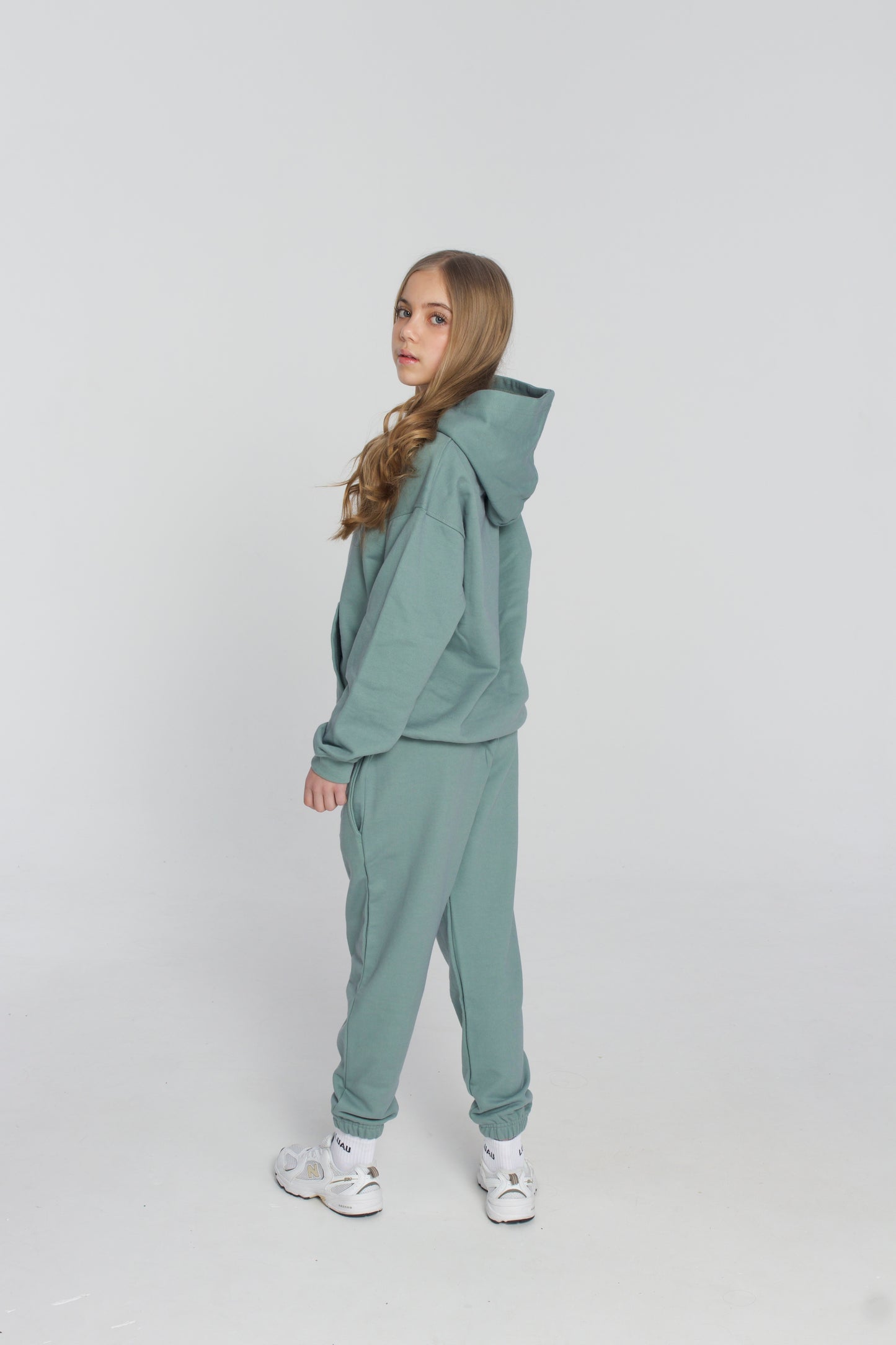 Luau college tracksuit sage